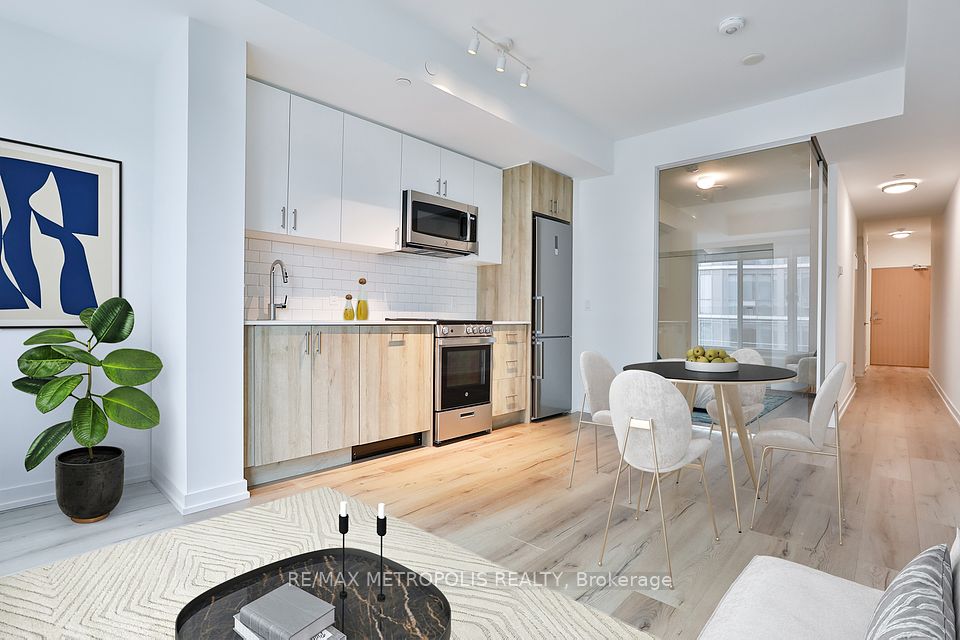 1195 The Queensway N/A