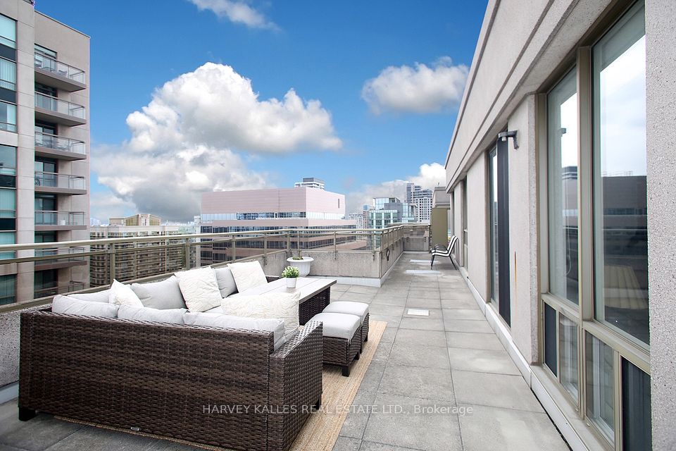 256 Doris Avenue
