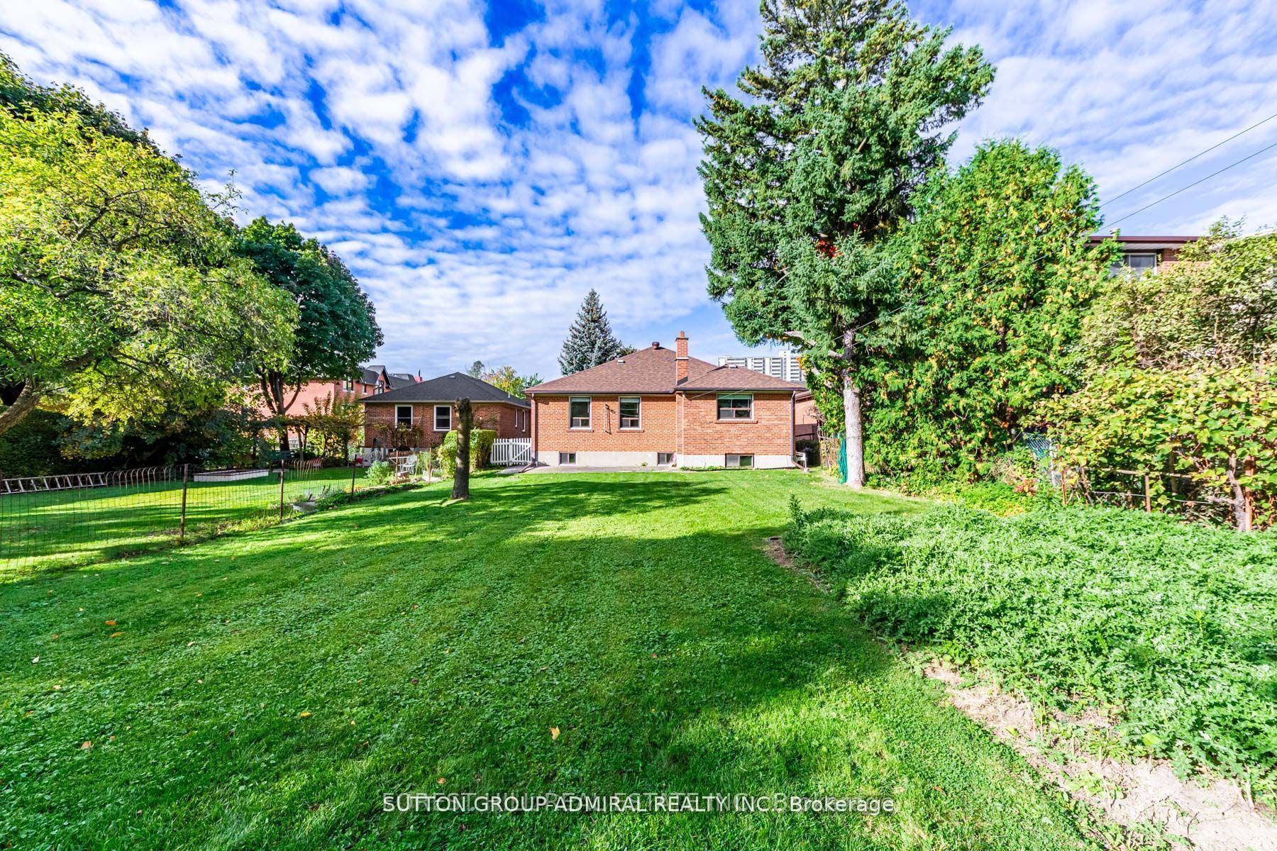19 Tobruk Crescent, #BSMT