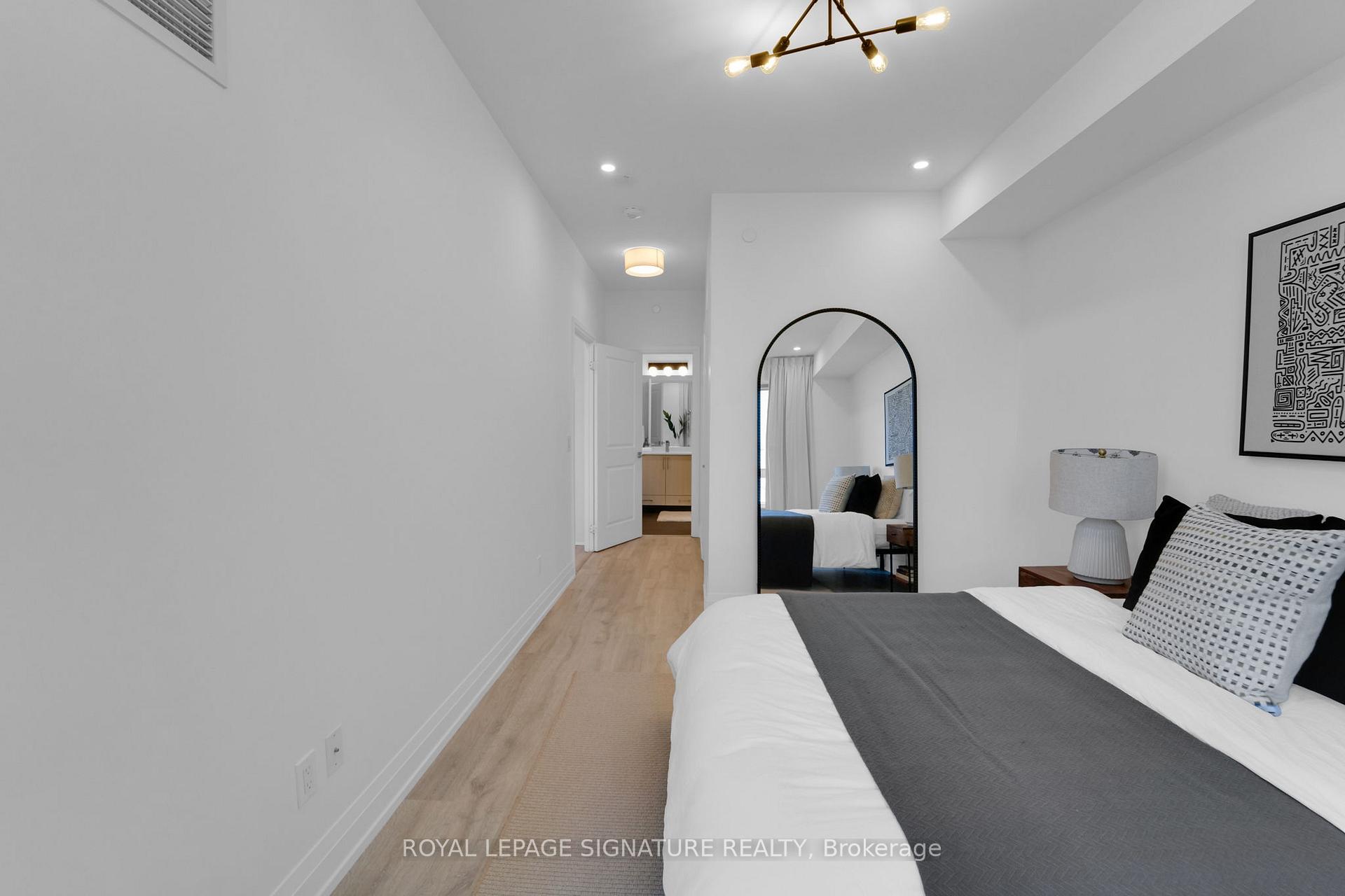 3 Bedrooms Condo at 591 Sheppard, Toronto For sale