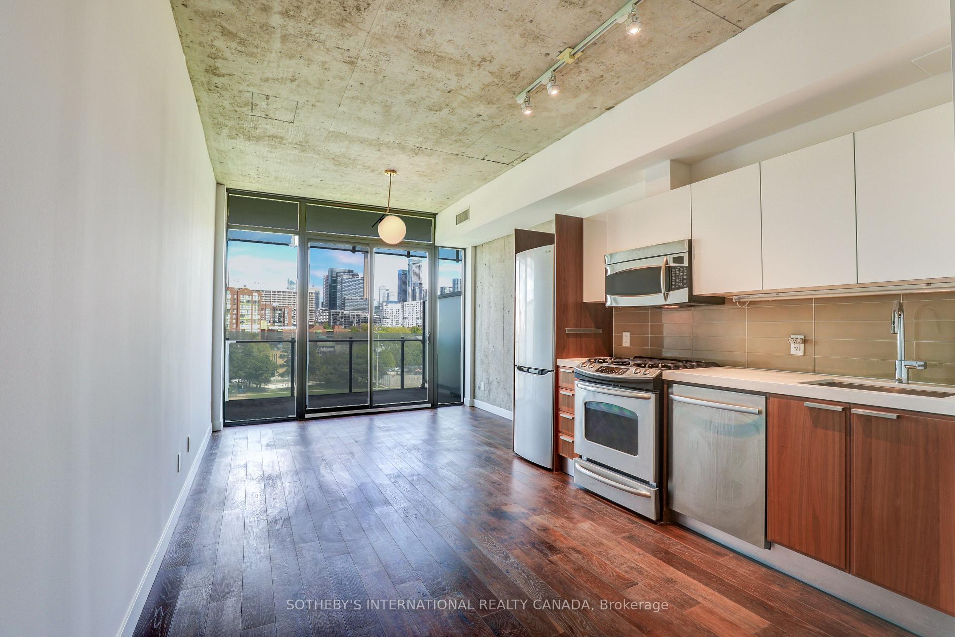 1 Bedroom Condo at 25 Stafford, Toronto For sale