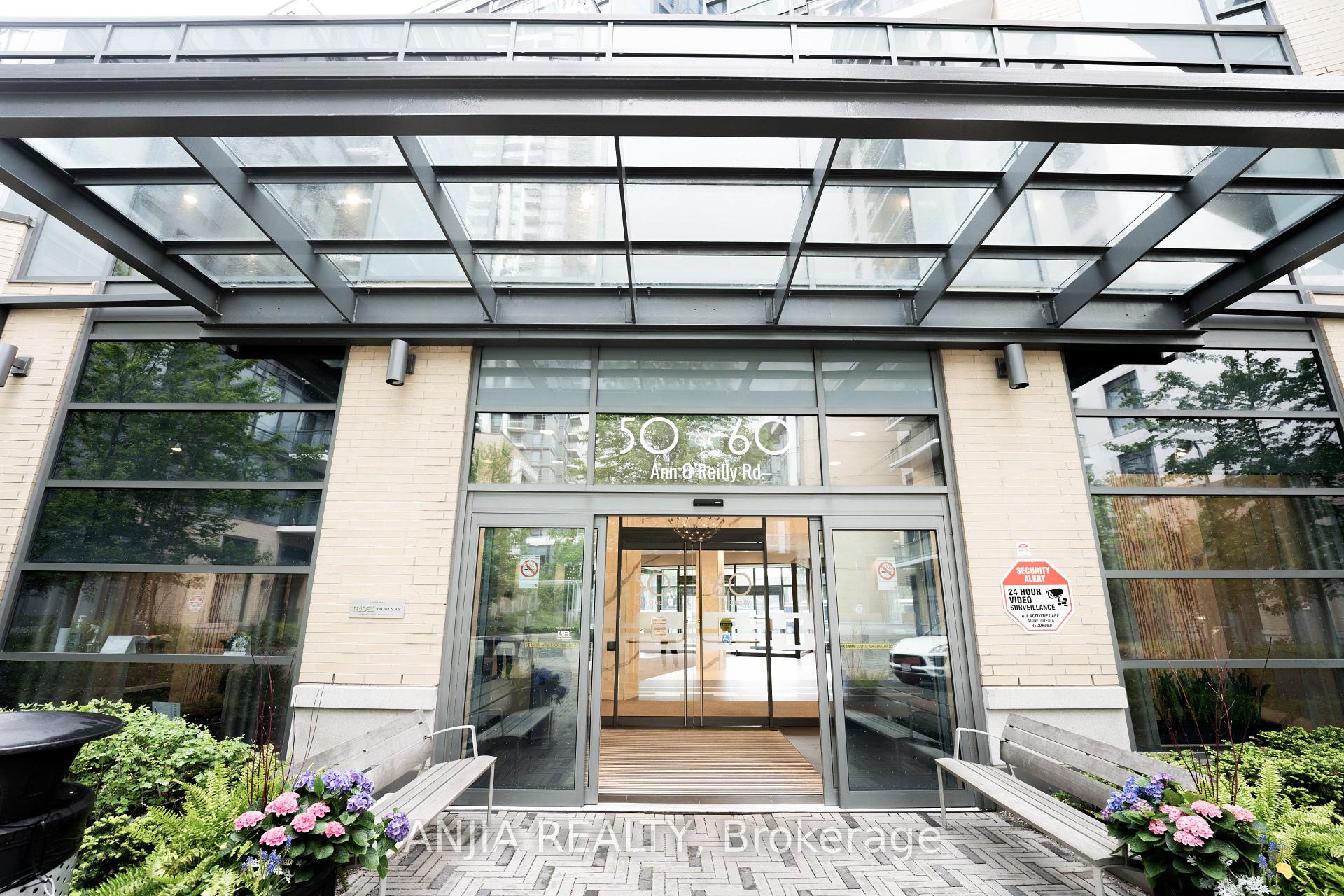 2 Bedrooms Condo at 50 Ann Oreilly, Toronto For sale