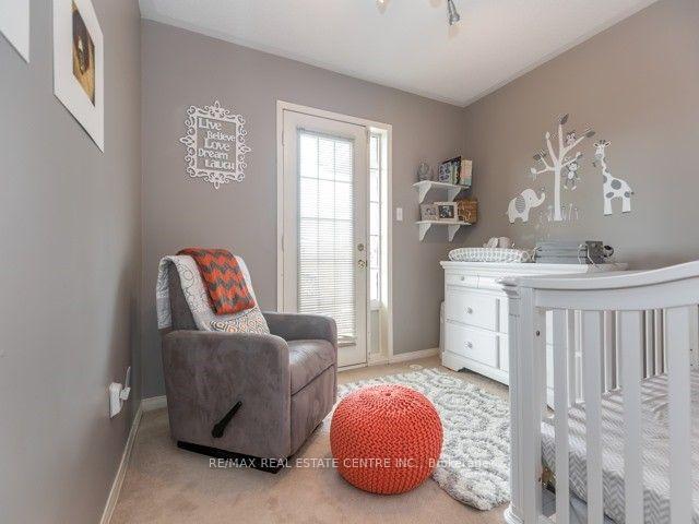 3 Bedrooms Condo at 601 Shoreline,  Mississauga For sale