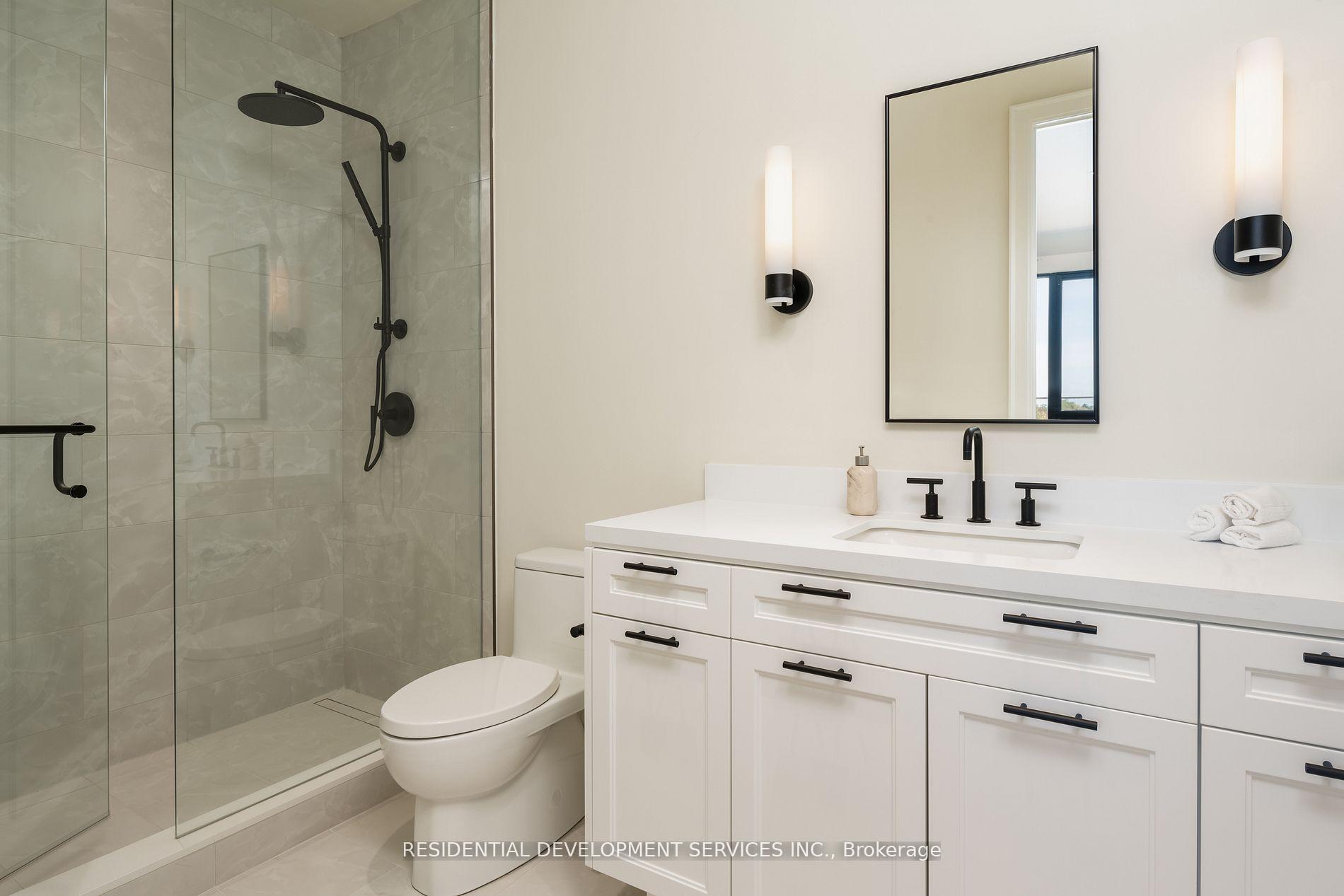3 Bedrooms Condo at 1 Strathgowan,  Toronto For sale