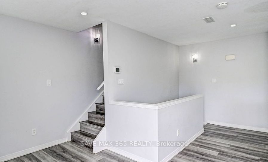 45 Cedarhill Crescent, #4D