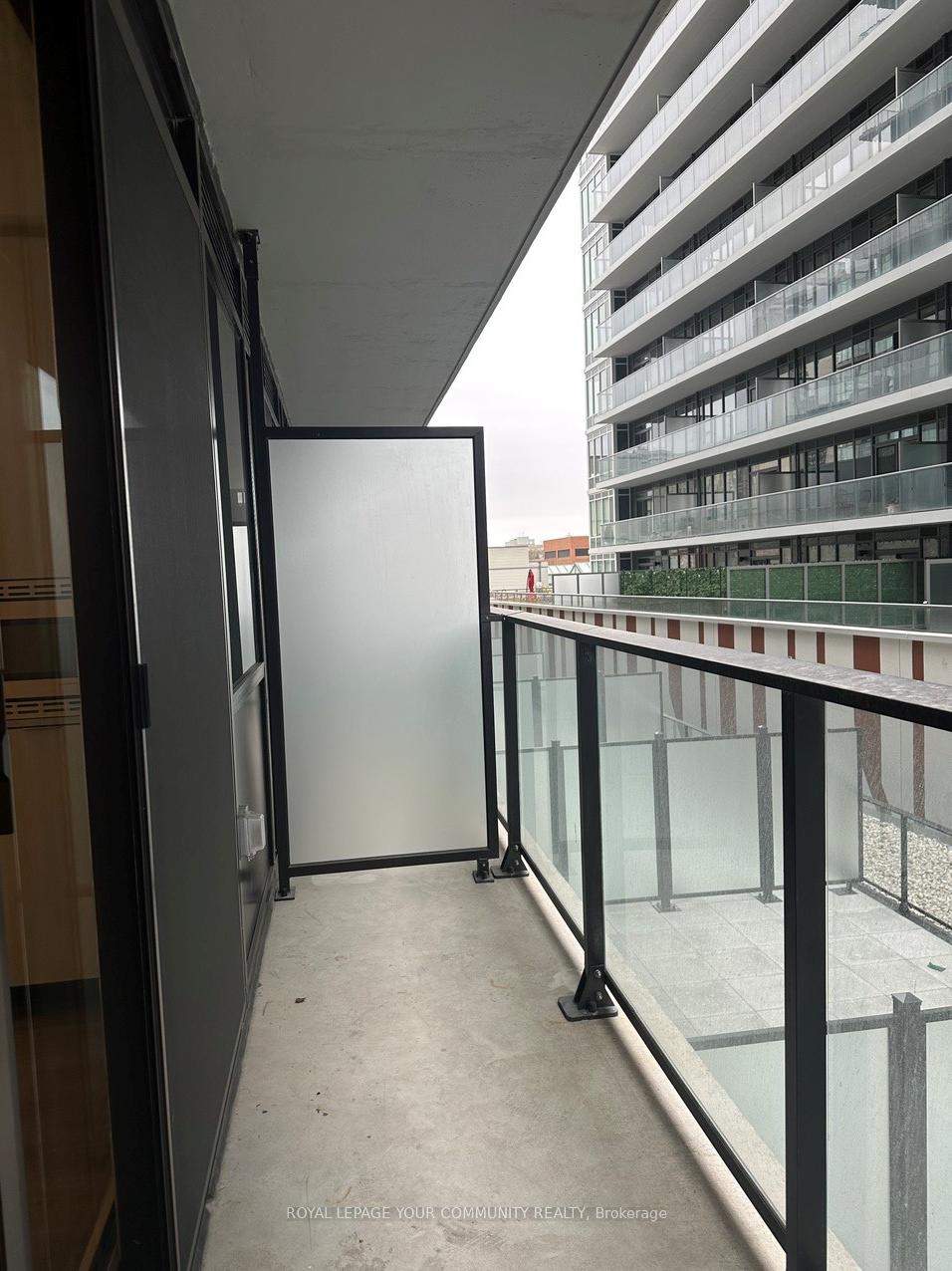 1 Bedroom Condo at 1 Jarvis, Hamilton For sale