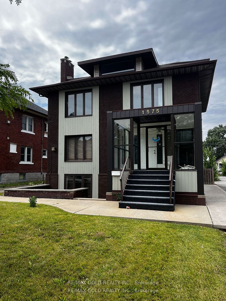 1575 Ouellette