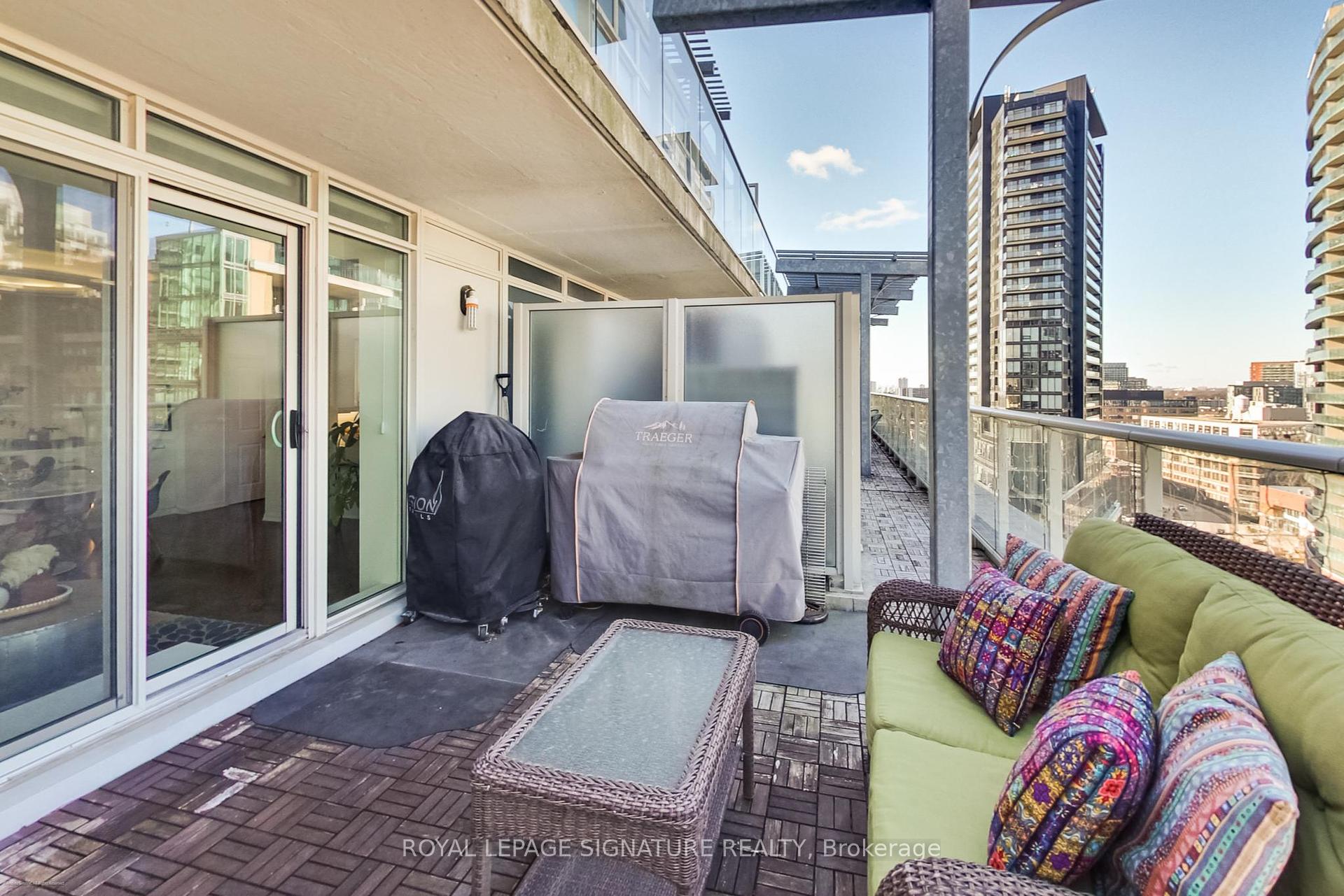 3 Bedrooms Condo at 75 East Liberty, Toronto For sale