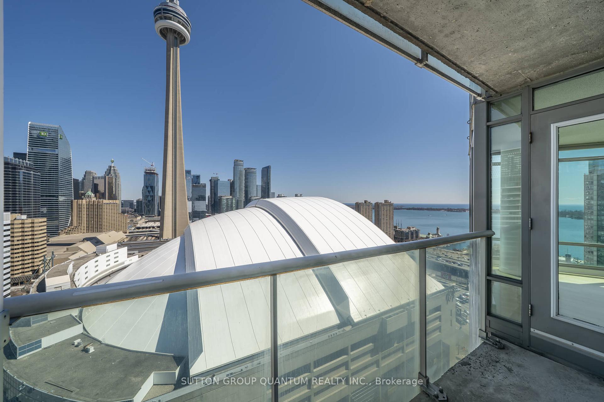 3 Bedrooms Condo at 81 Navy Wharf,  Toronto For sale