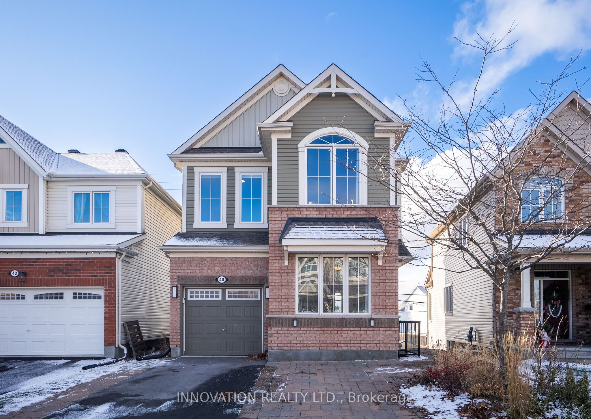 40 Sweetbay Circle, StittsvilleMunsterRichmond, ON K2S 1B9