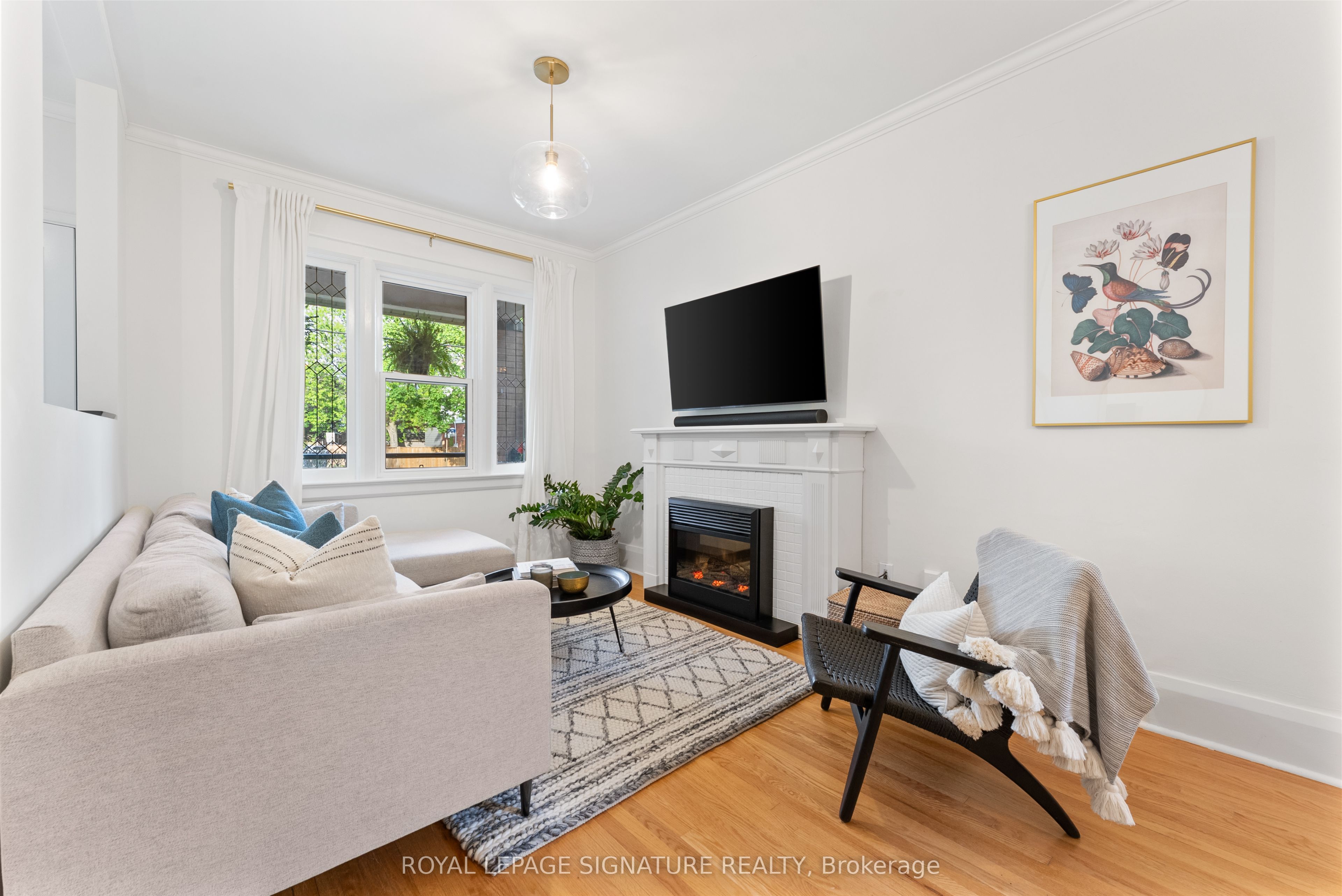 142 Dewhurst Boulevard