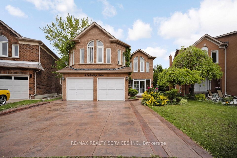 5 Lakeridge