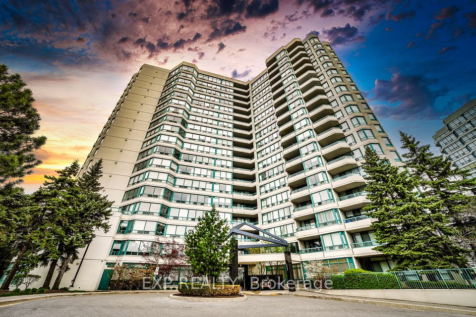 7250 Yonge