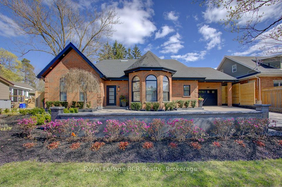 124 Frederick