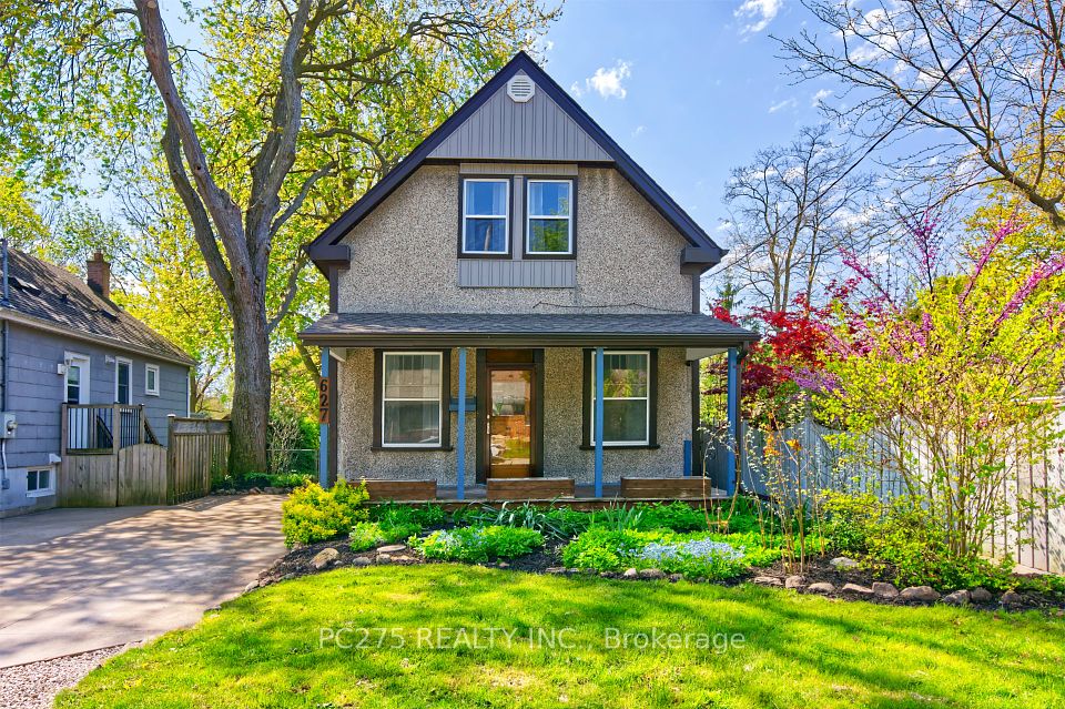 627 St James