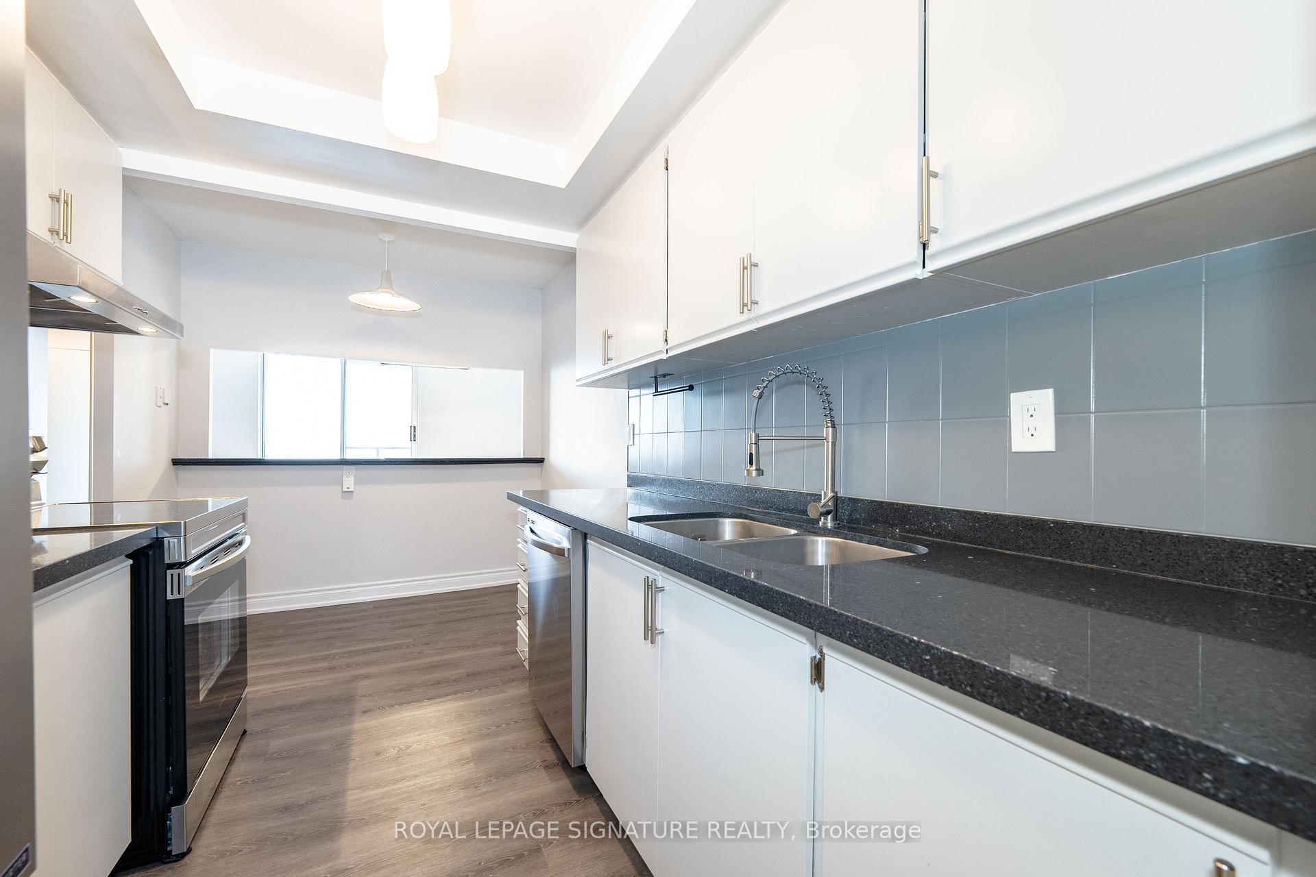 3 Bedrooms Condo at 3151 Bridletowne, Toronto For sale