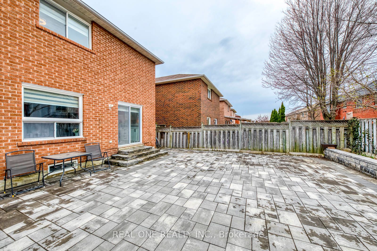 845 Winterton Way