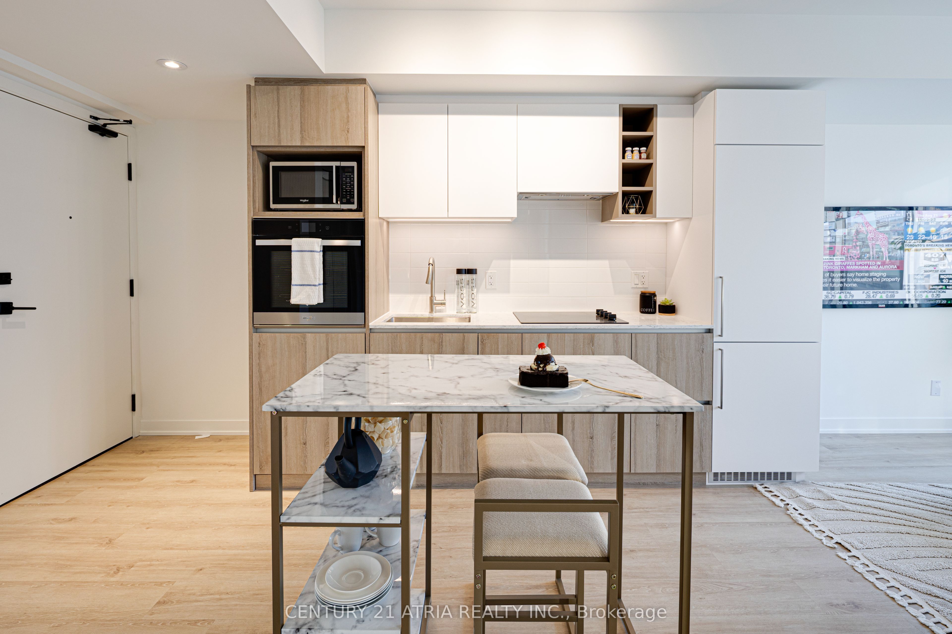 319 Jarvis Street, #916