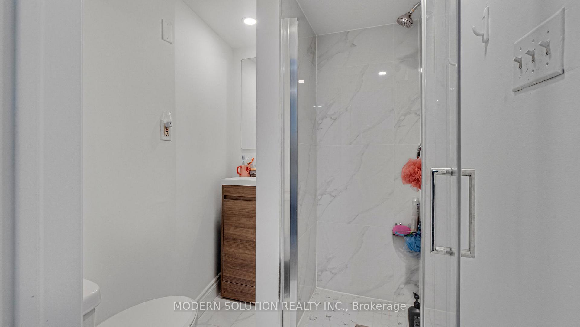 4 Bedrooms Condo at 1559 Albion, Toronto For sale