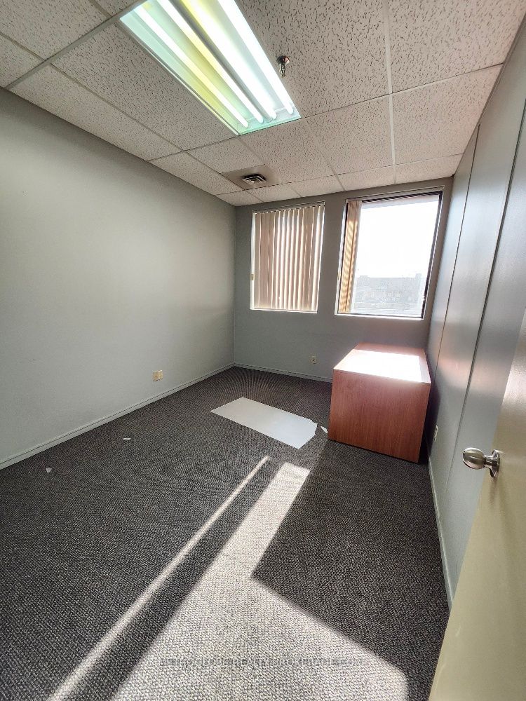 1030 Kamato Road, #211&212