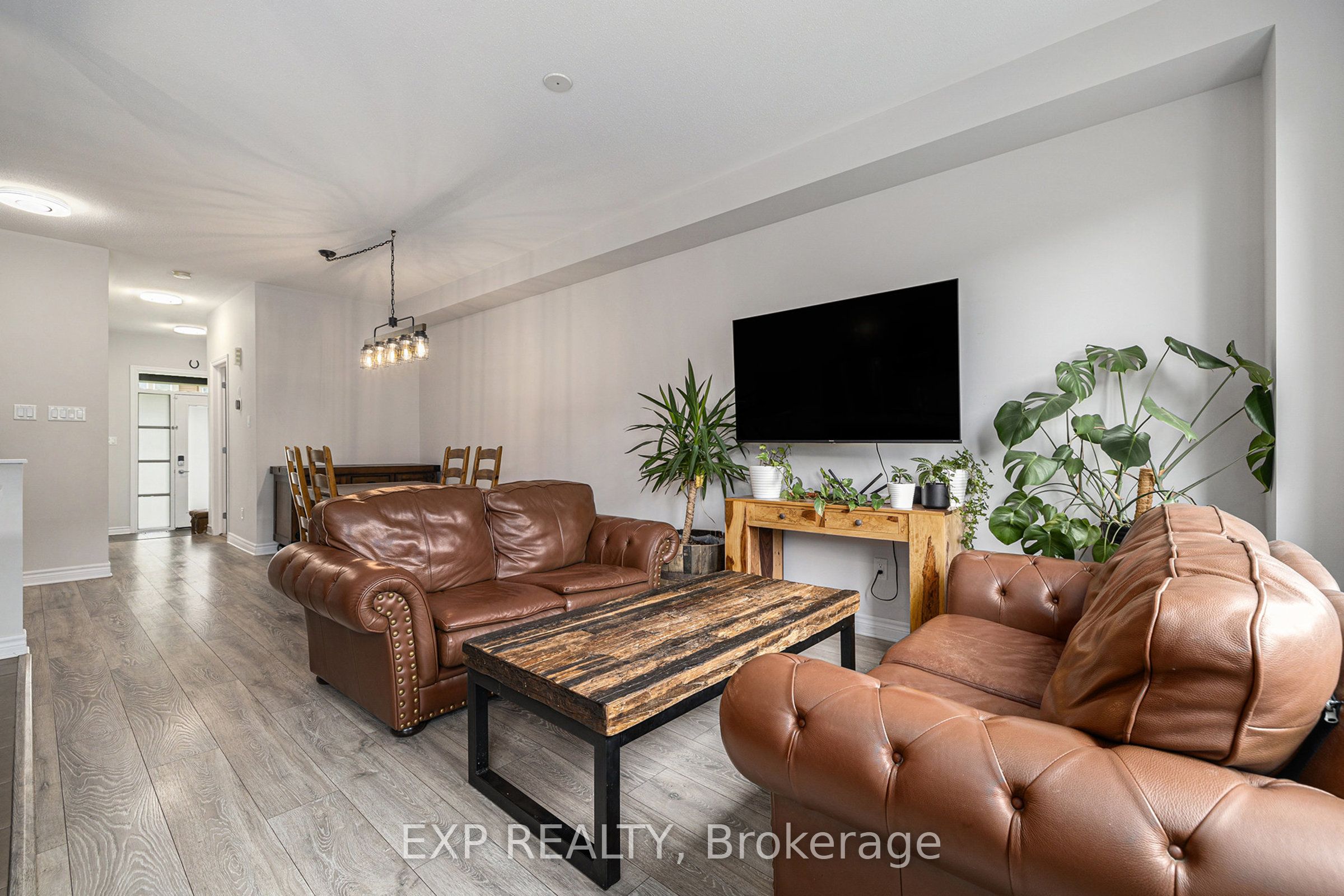 606 Geranium Walk