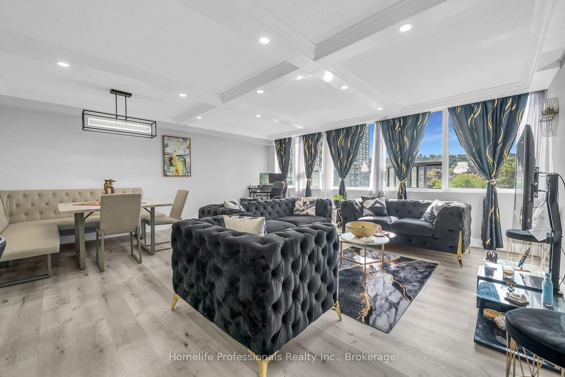 2 Bedrooms Condo at 120 Duke,  Hamilton For sale