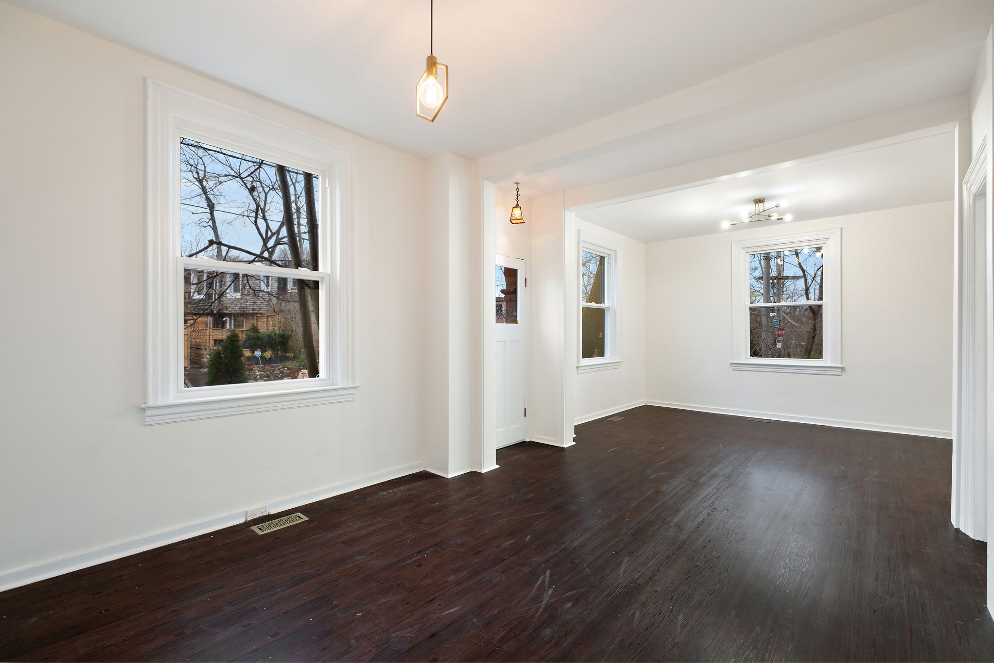 137 Summerhill Avenue