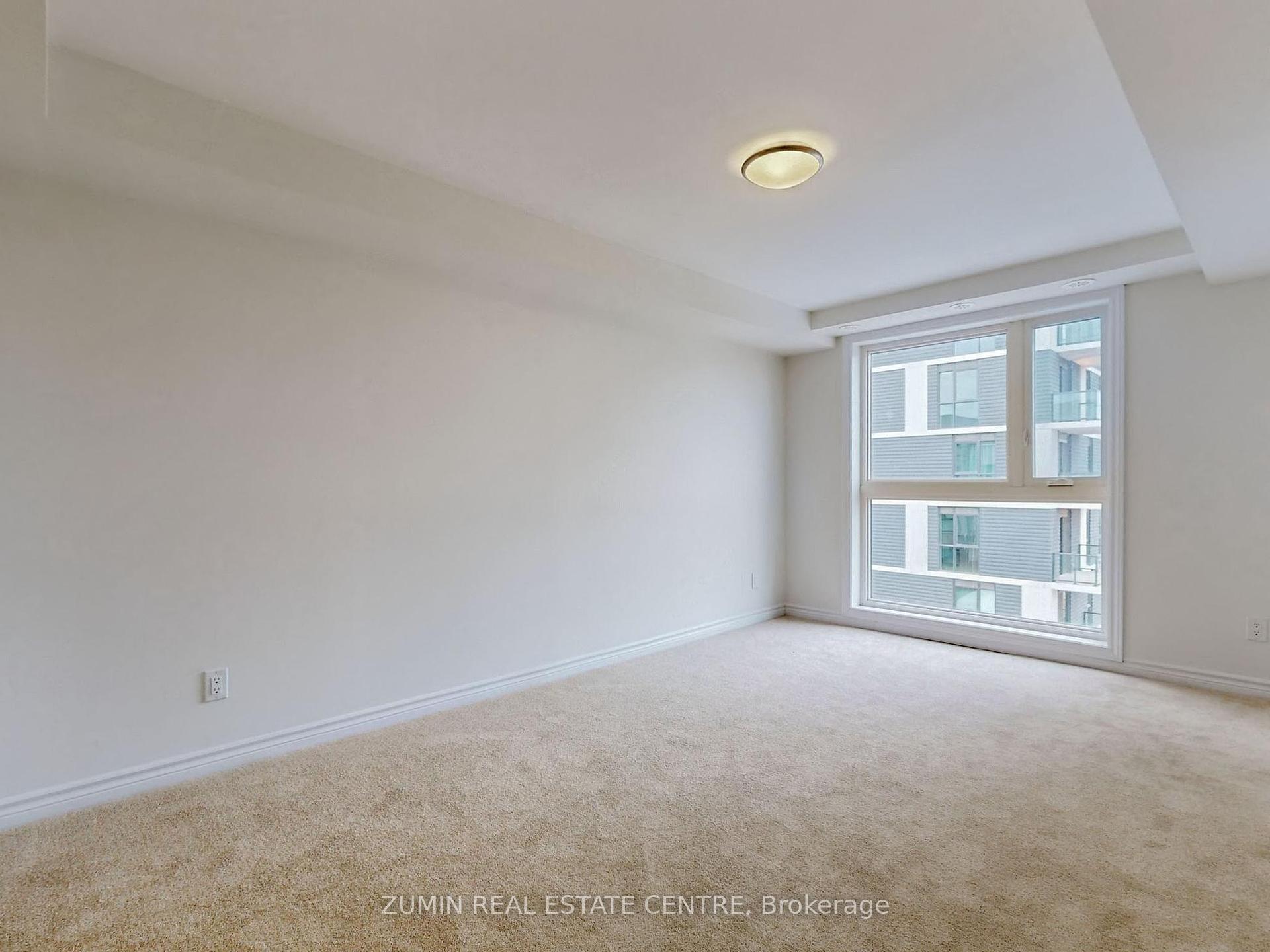 2 Bedrooms Condo at 349 Wheat Boom, Oakville For sale