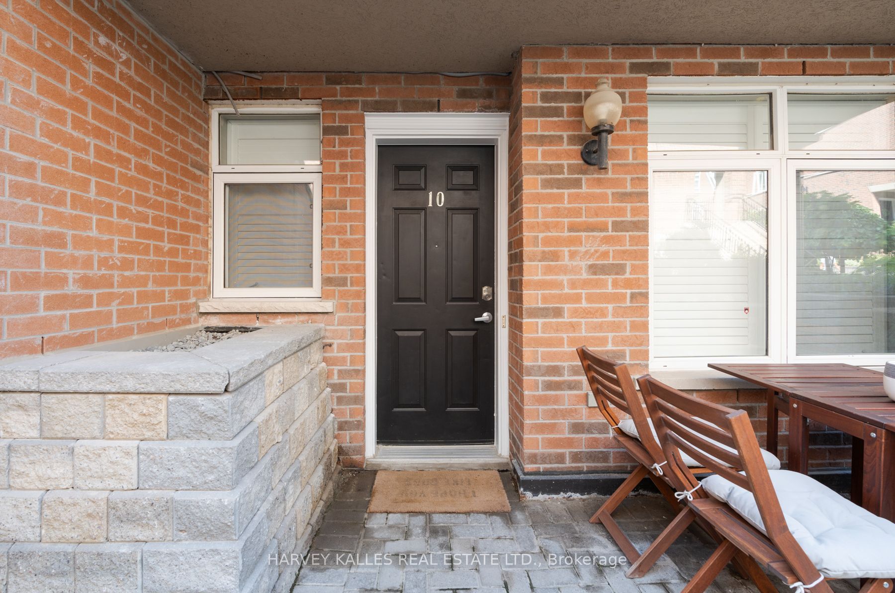 85 Lillian Street 10