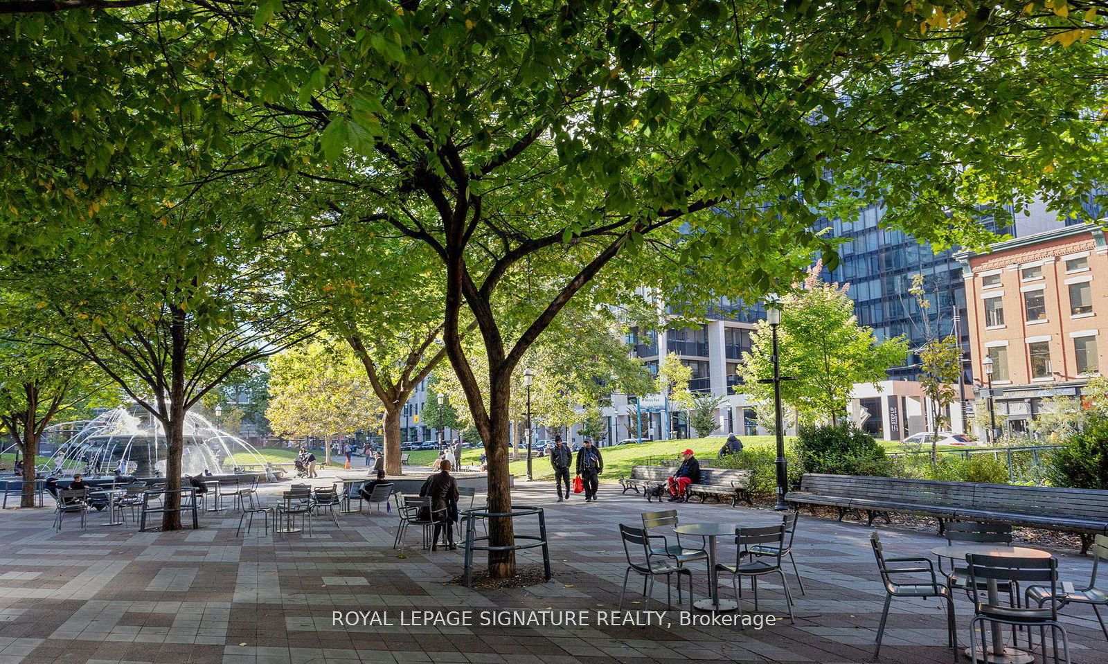 2 Bedrooms Condo at 1 The Esplanade, Toronto For sale