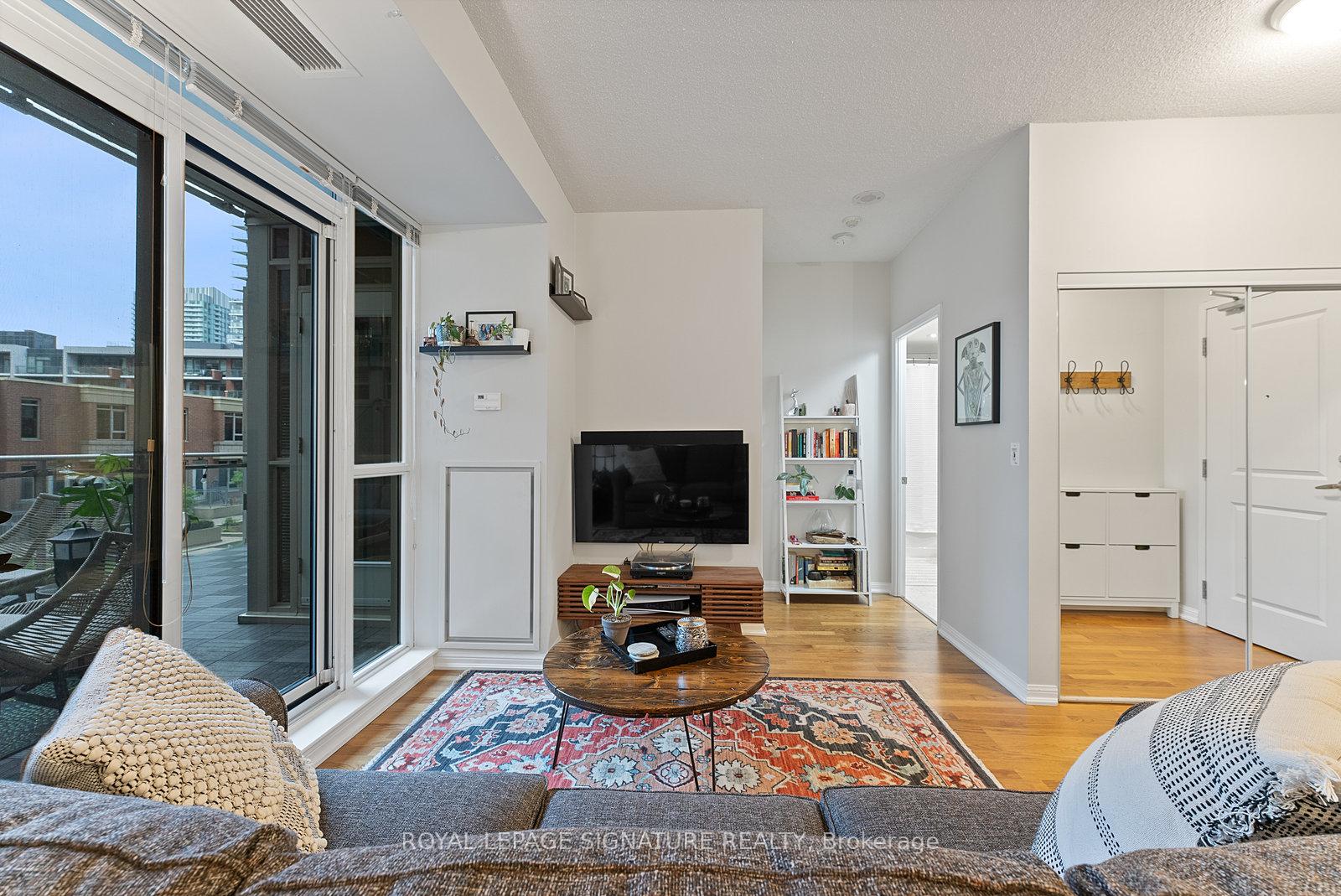 1 Bedroom Condo at 628 Fleet, Toronto For sale