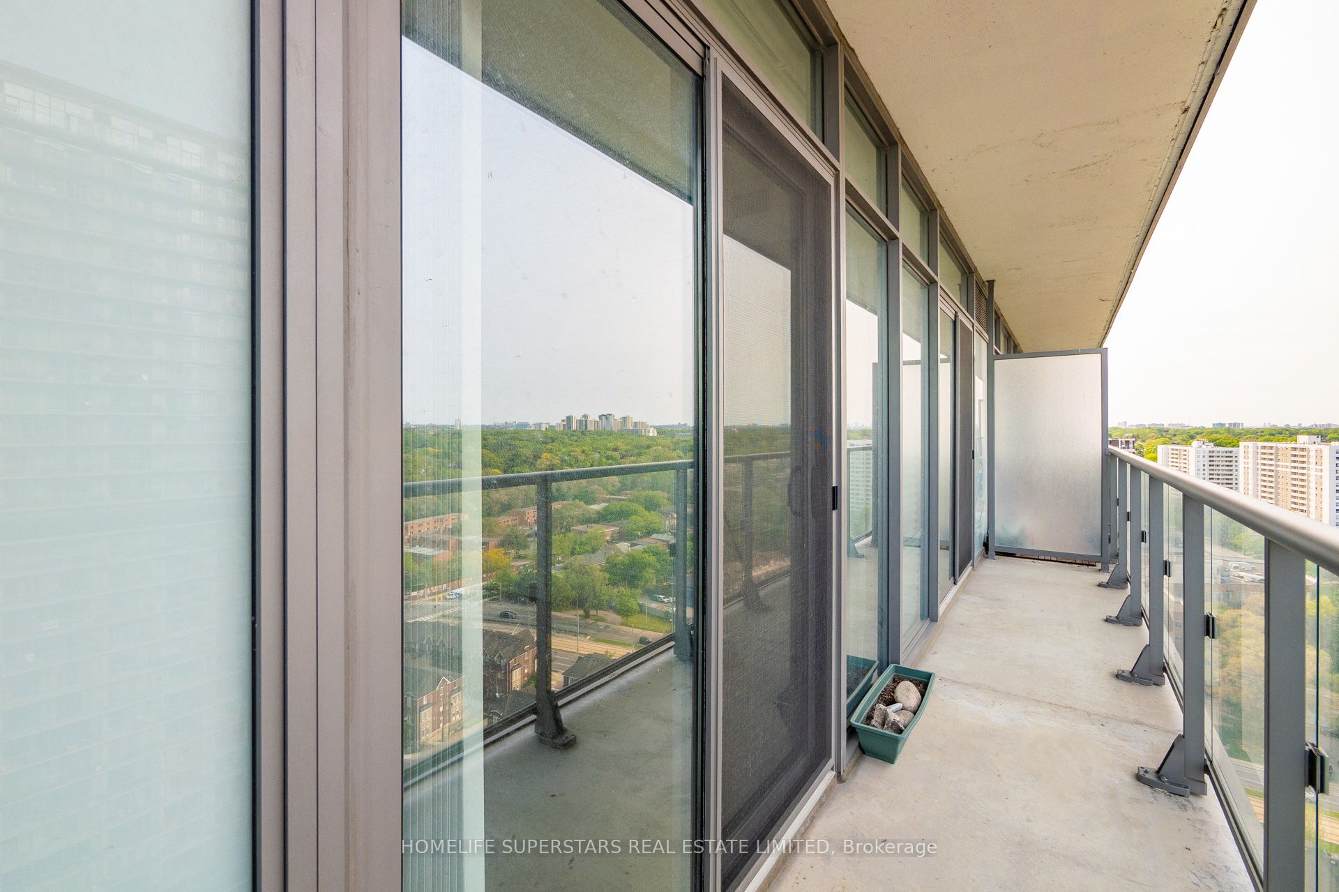 105 The Queensway Avenue, #1901