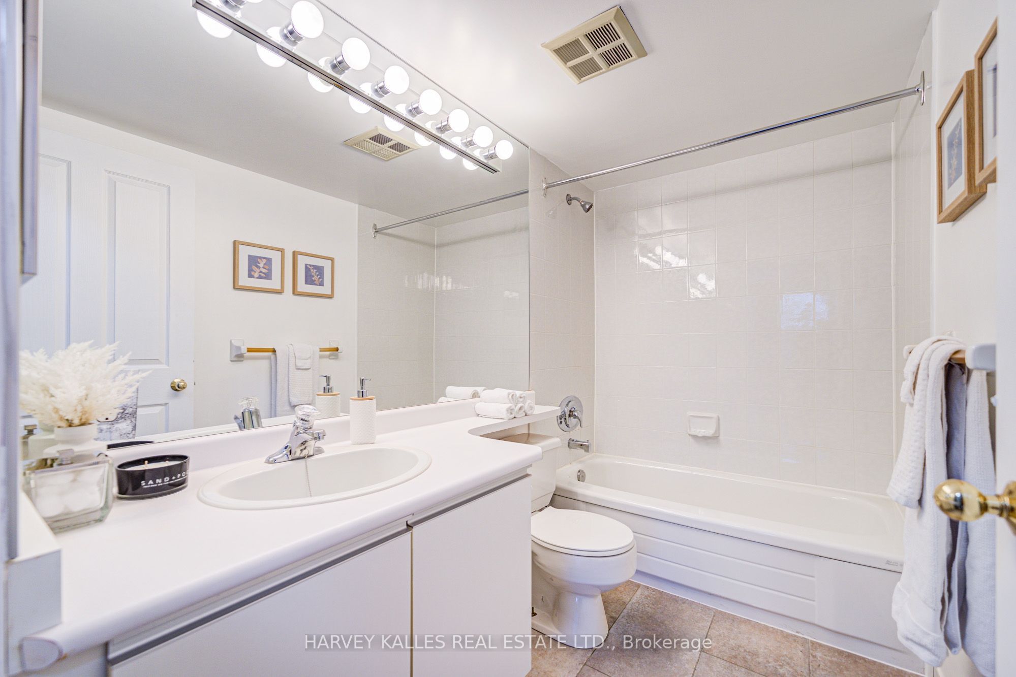 120 Promenade Circle 212