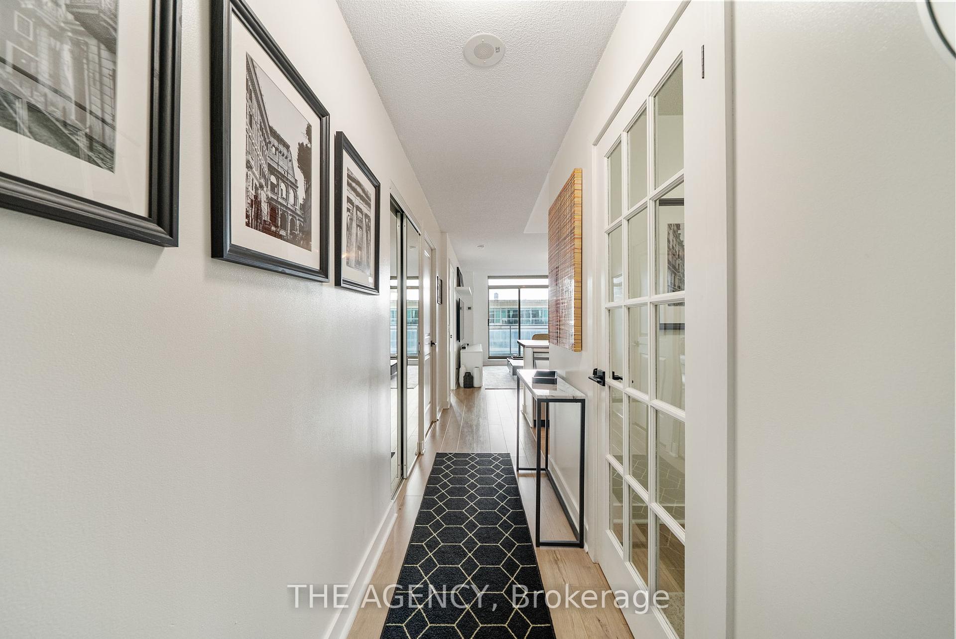 2 Bedrooms Condo at 50 Lynn Williams, Toronto For sale