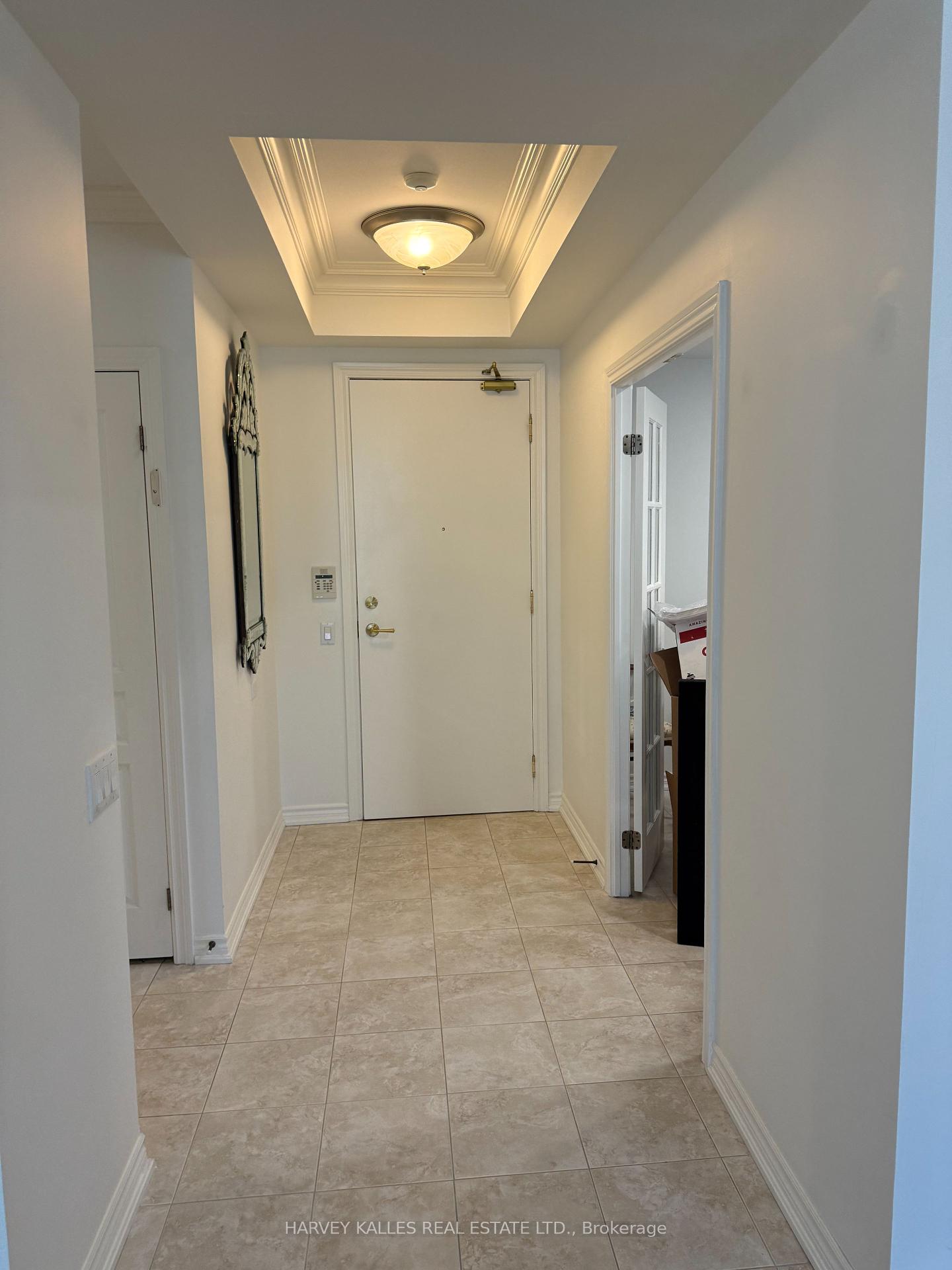 1 Glen Park Avenue 203