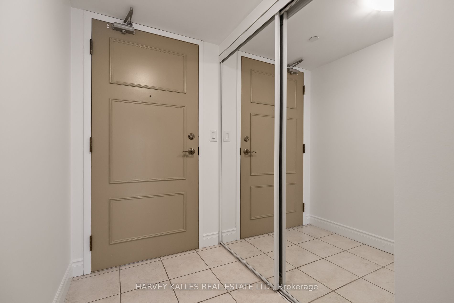 3 Marine Parade Drive, #507