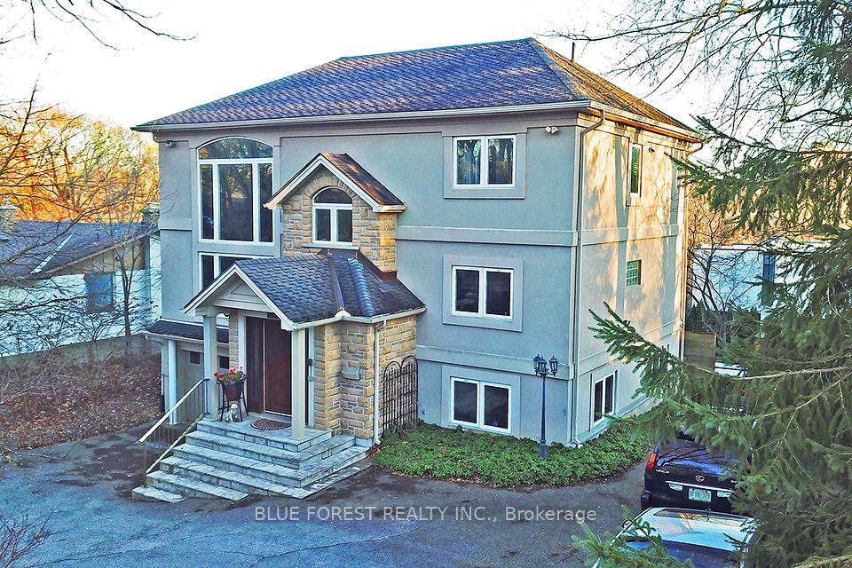 754 Riverside