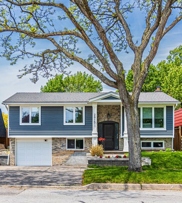 2015 Faversham Avenue, Burlington, ON L7P 1W5