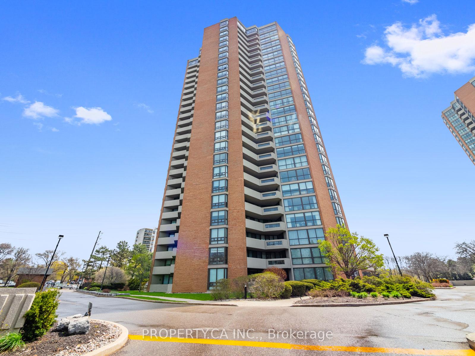 2 Bedrooms Condo at 2010 Islington,  Toronto For sale