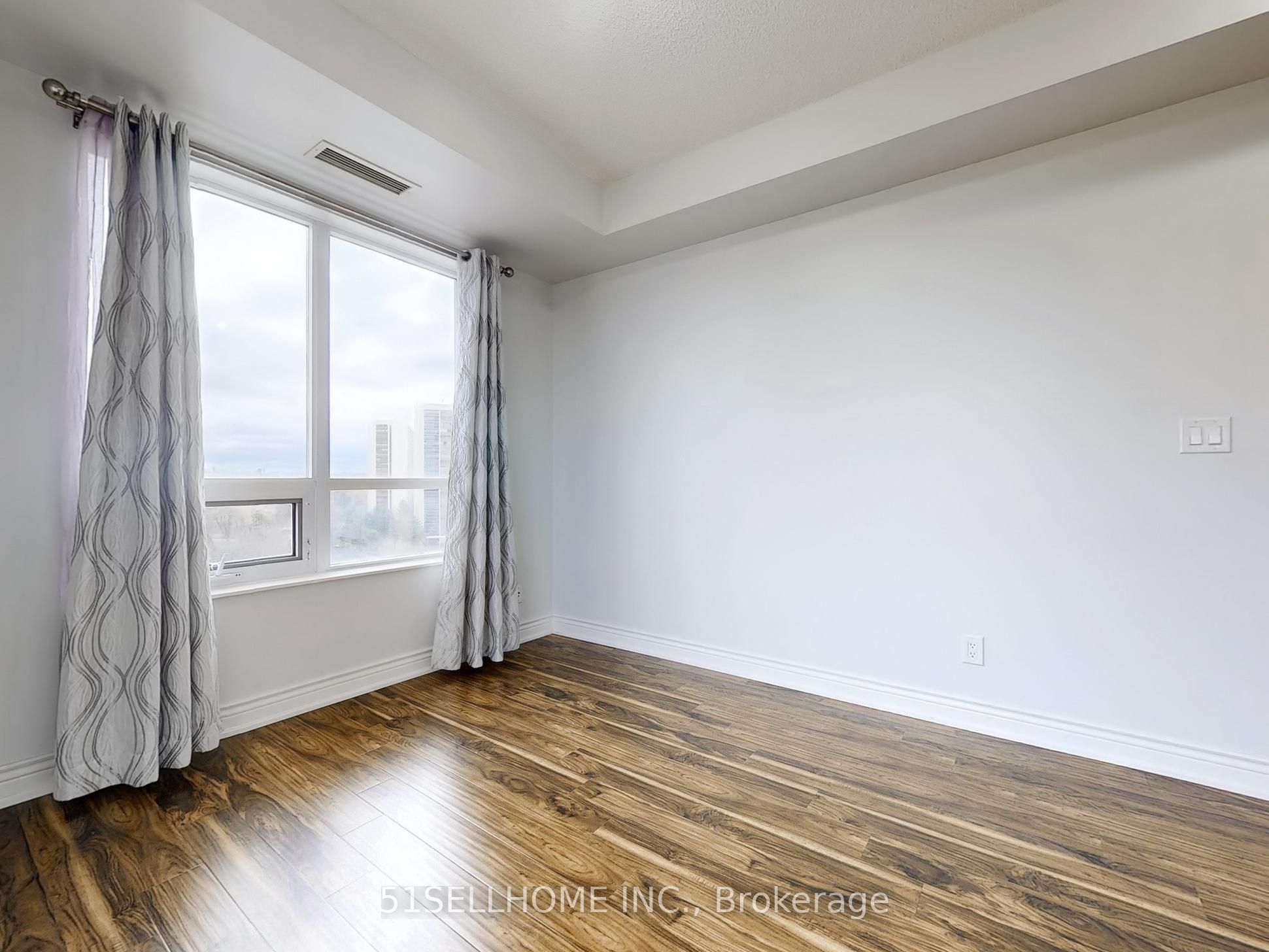 133 Wynford Drive, #1008