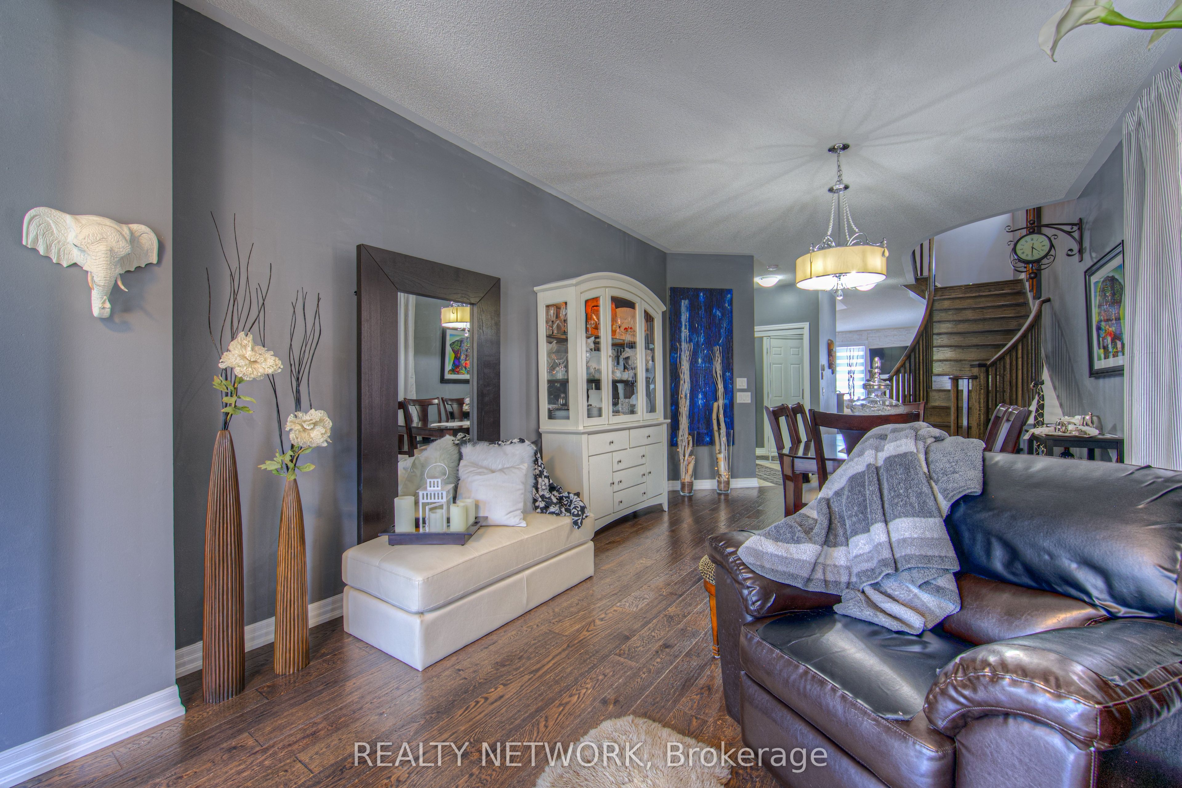 32 Forbes Terrace
