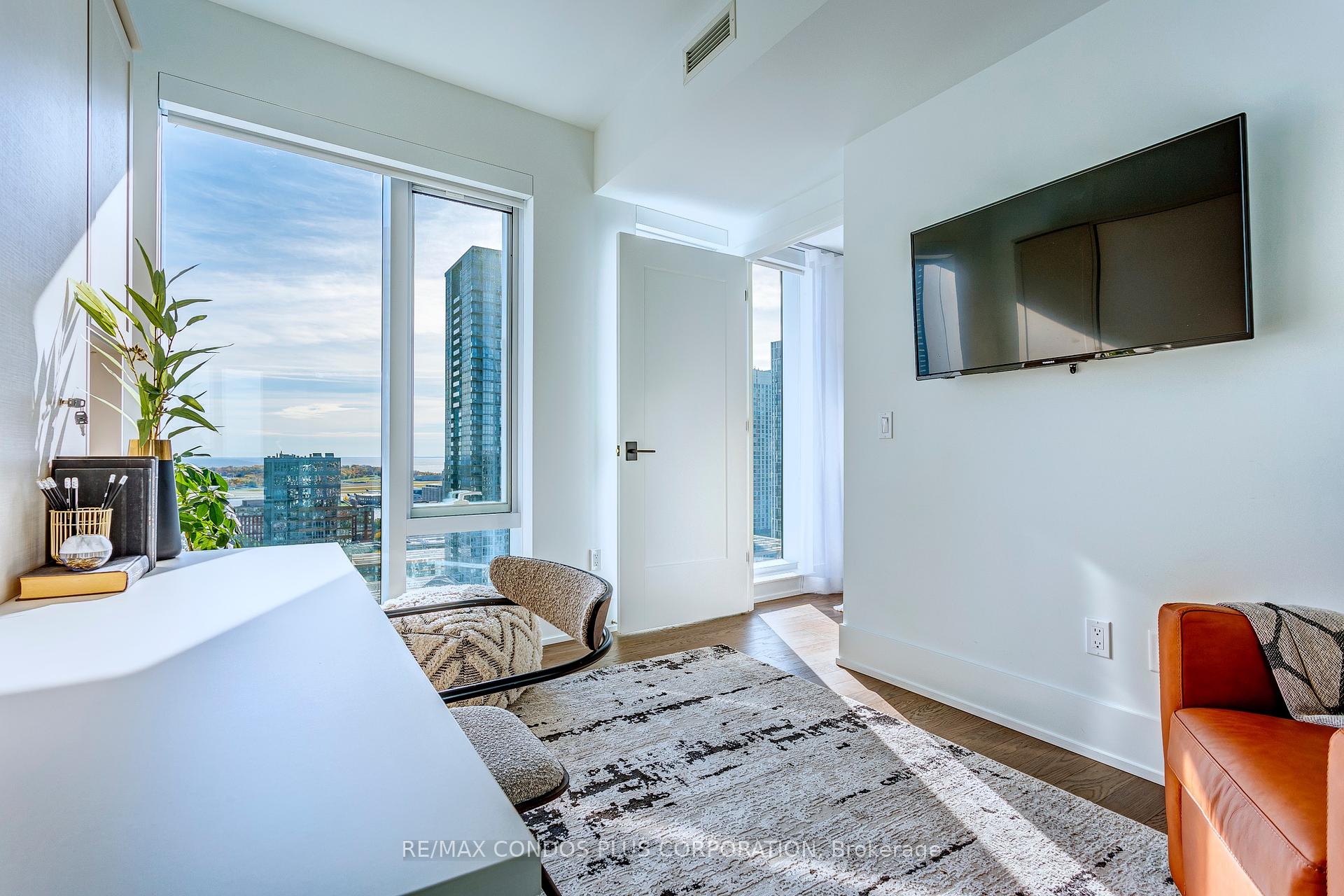 2 Bedrooms Condo at 480 Front, Toronto For sale