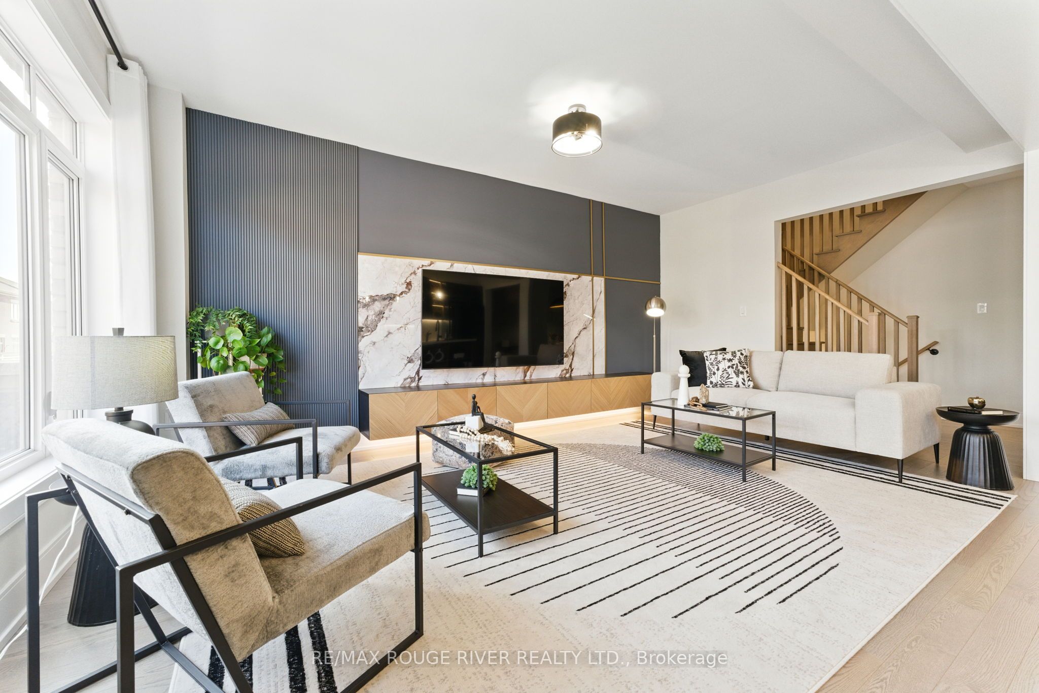 7 Caviglia Lane