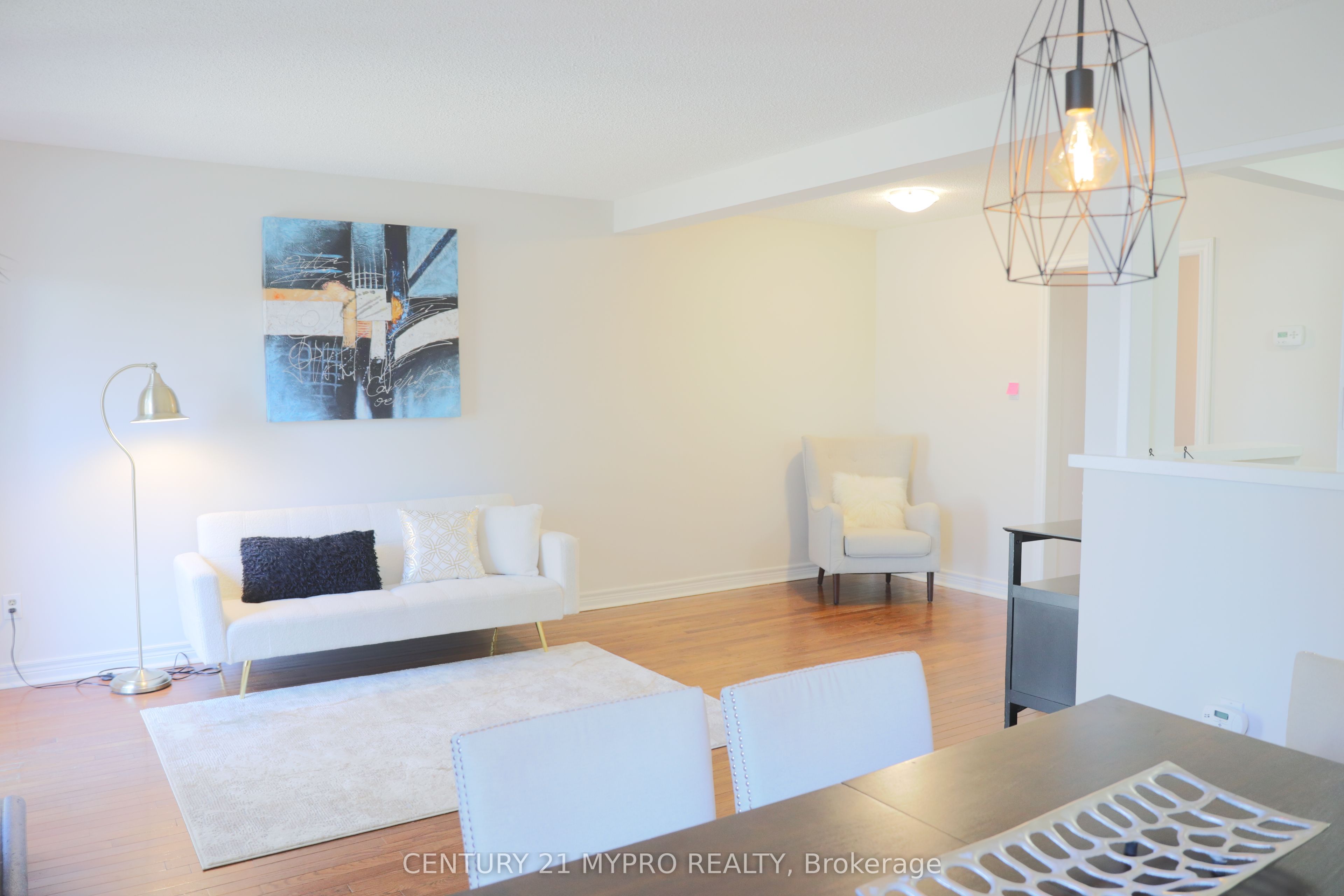 105 Carlton Road, #18