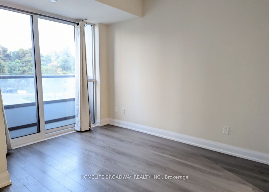 18 Graydon Hall Drive, #506