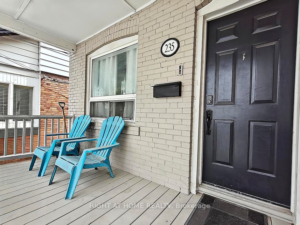235 Soudan Avenue, Toronto, ON M4S 1W2
