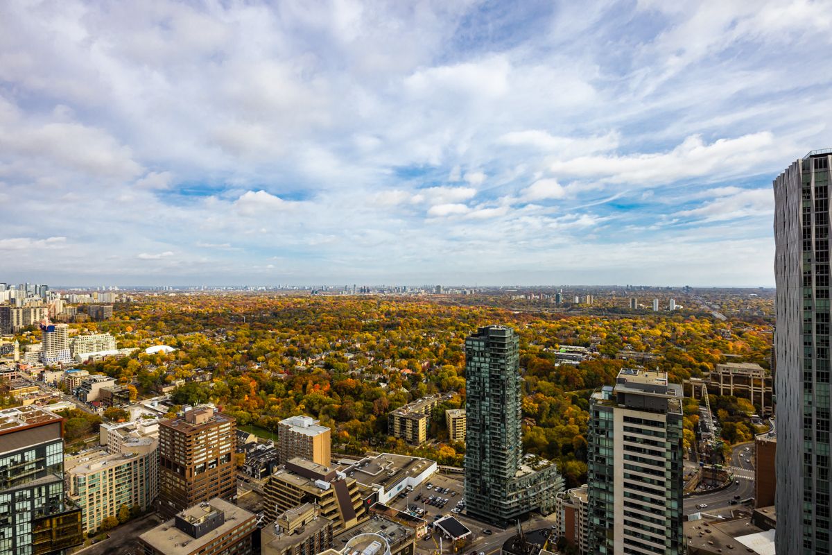 50 Yorkville Avenue 4403