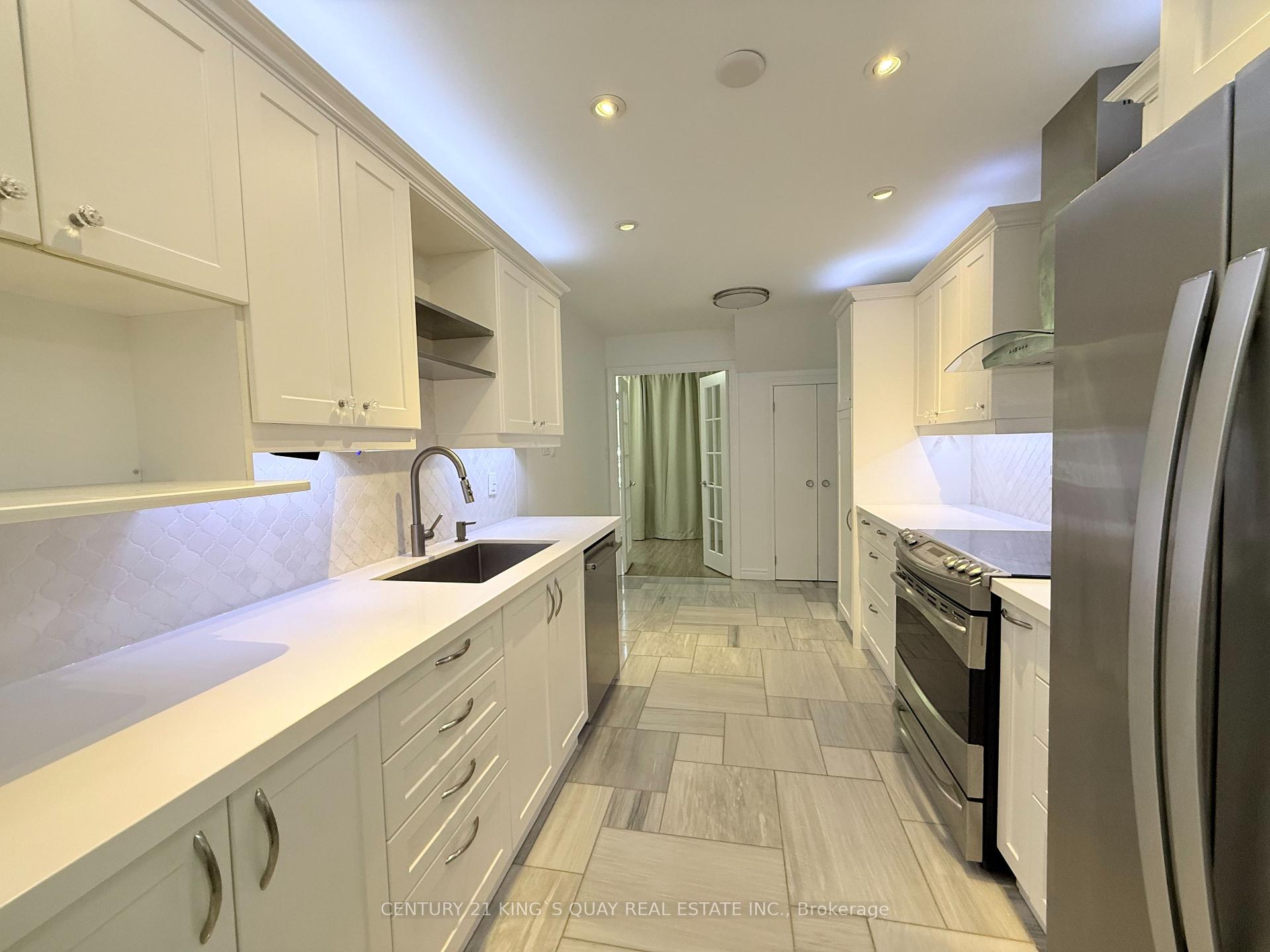 4 Bedrooms Condo at 730 Grandview, Toronto For sale