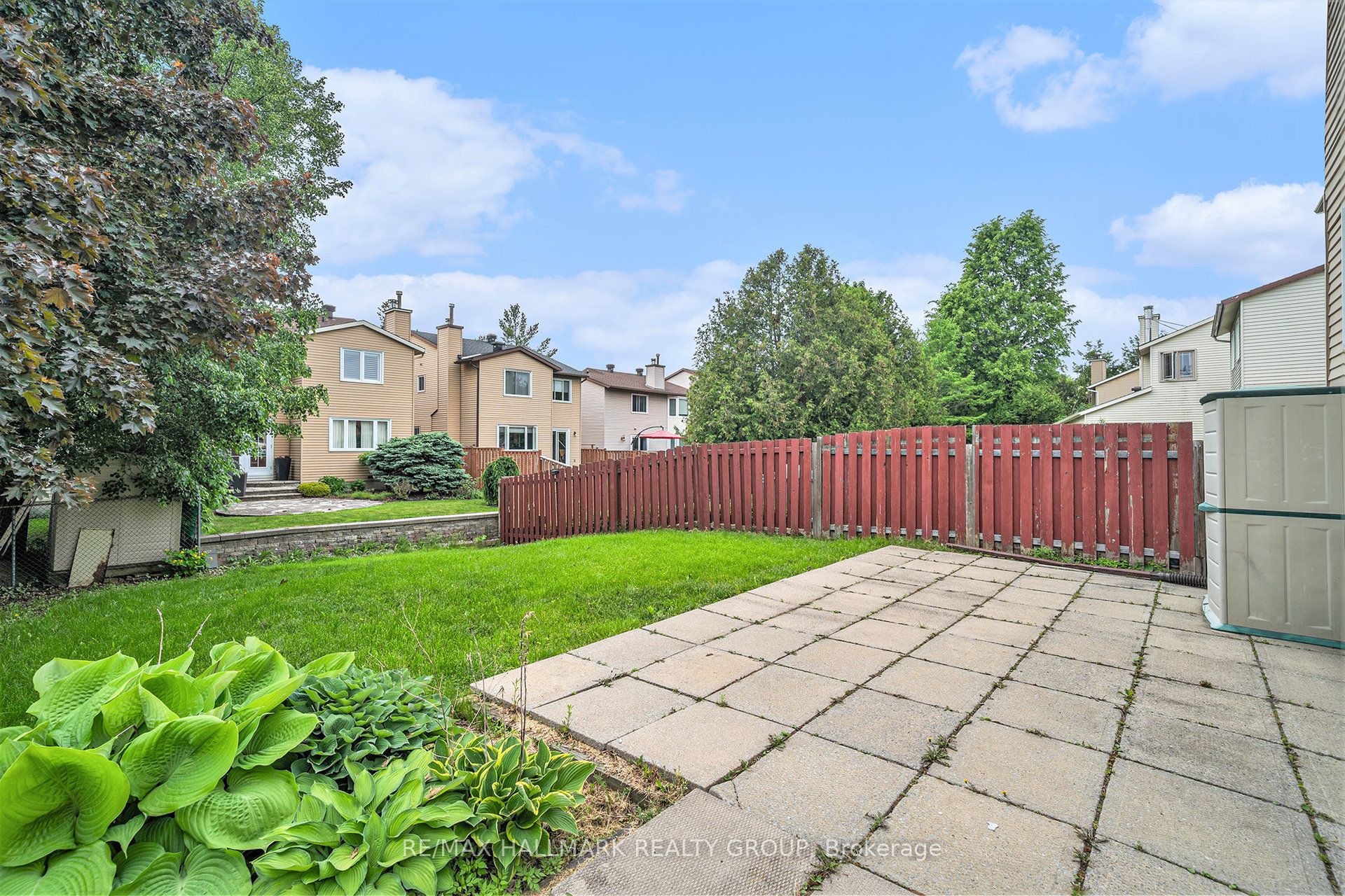 69 Farm Gate Crescent