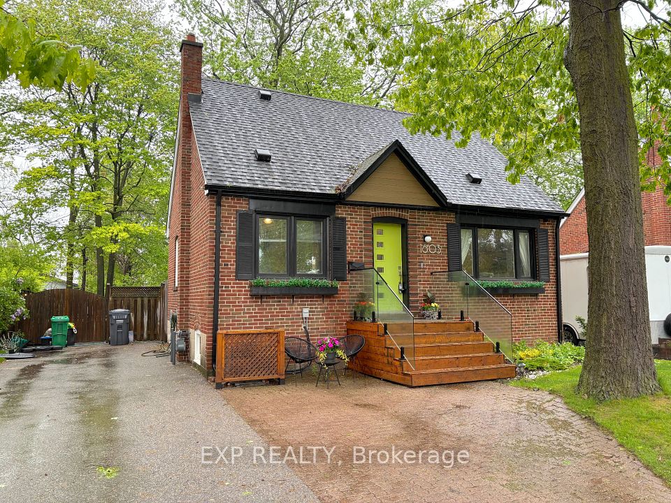 1603 Blanefield Road, Mississauga, ON L5G 4H3